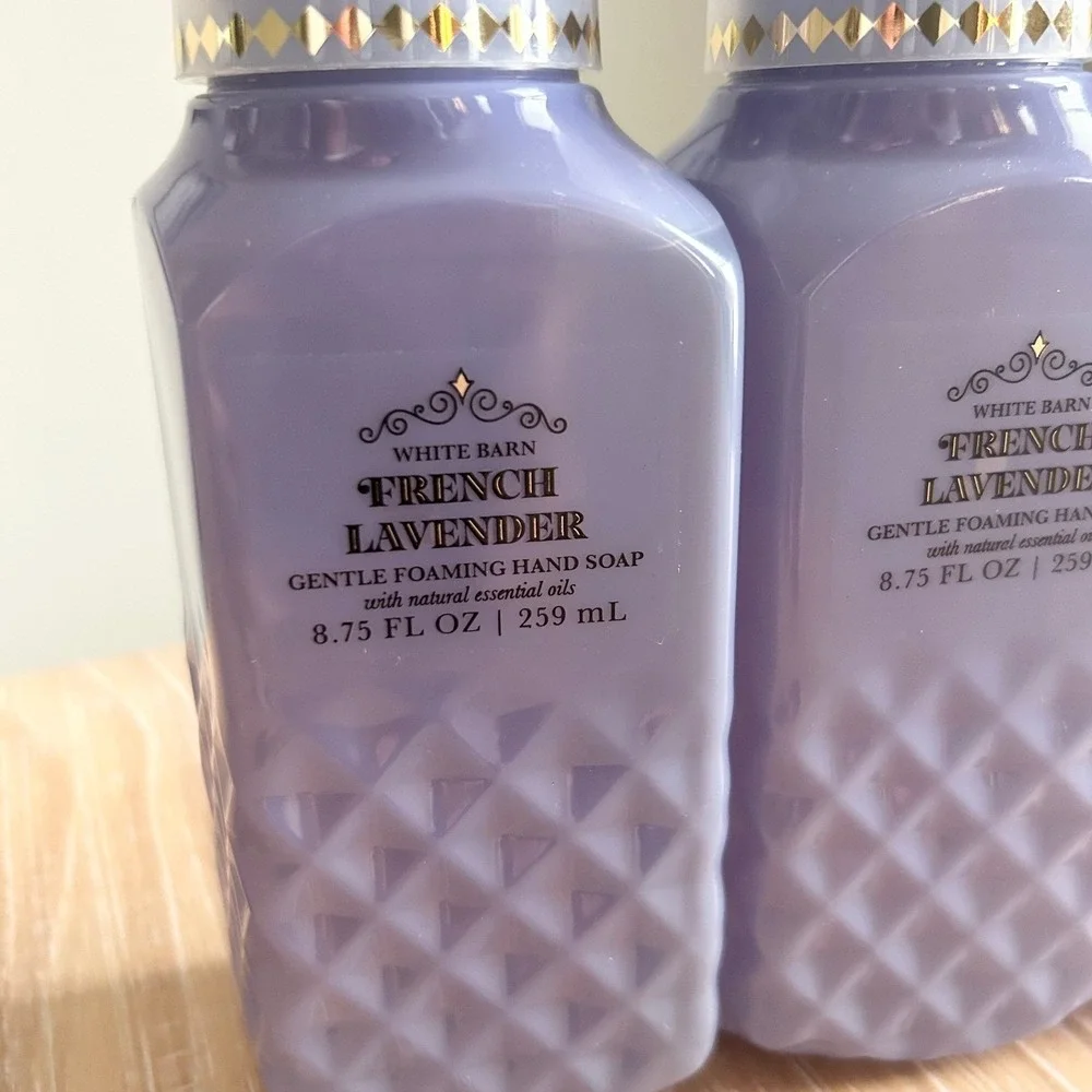 Bath & Body Works French Lavender Gentle Foaming Hand Soap 3 Pack 8.75 Oz Each - Picture 2 of 4